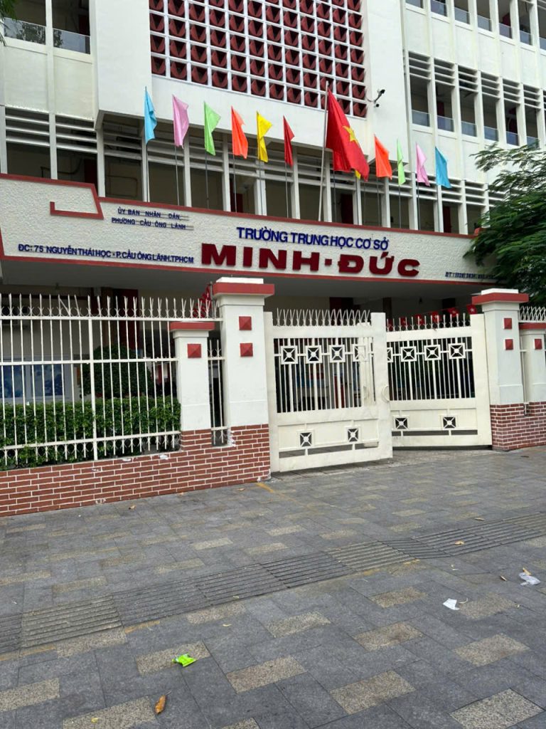 Lắp Đặt Hệ Thống Hút Khói Bếp Ăn Trường THCS Minh Đức 7 z7175000458505 8ca16c8cdf686c135e35a7f3ee191e62