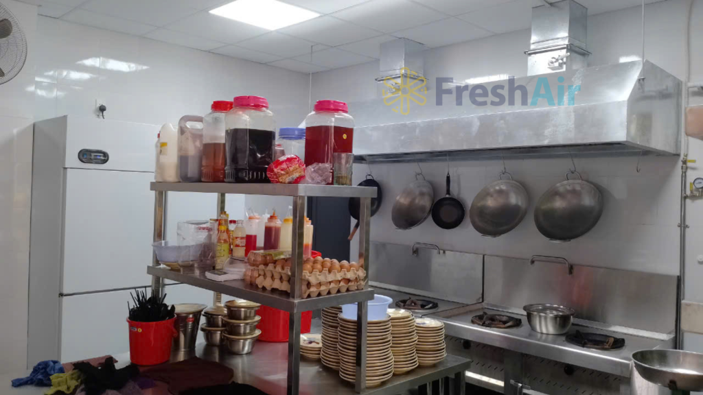 bếp á công nghiệp