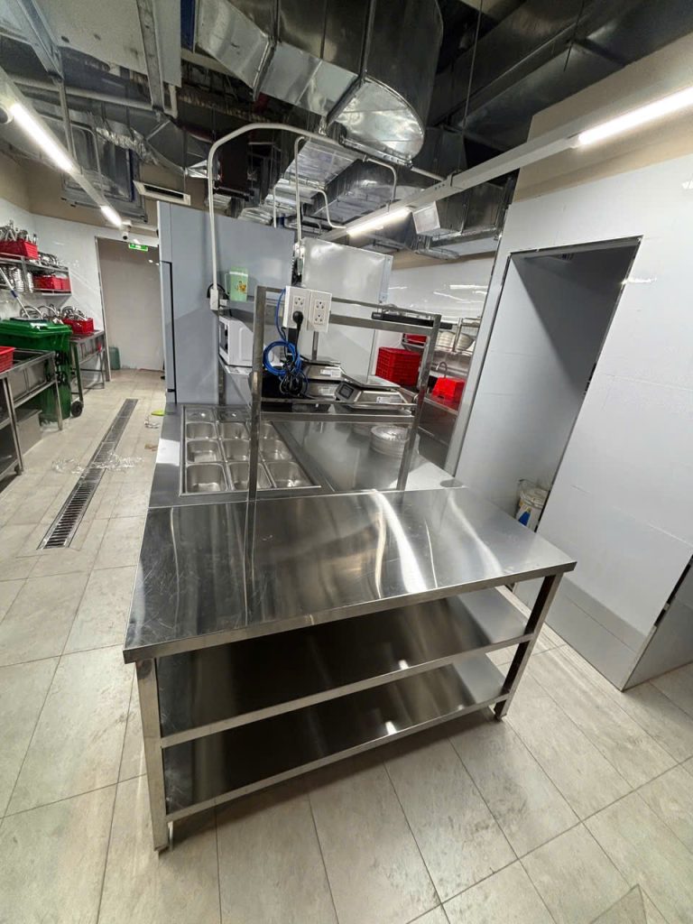 Sản Xuất Thiết Bị Inox Công Nghiệp Đạt Chuẩn Kỹ Thuật Và Độ Bền Cao 2 sản xuất thiết bị inox công nghiệp